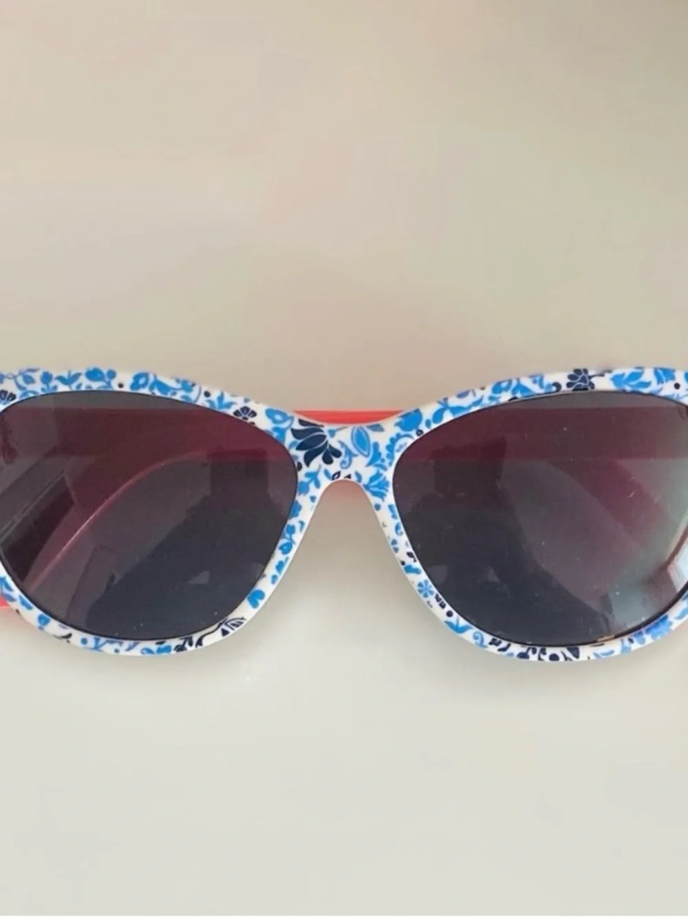 Girls Fashion Sunglasses Bundle - Pink, Gold, Purple, Black, Blue, Red